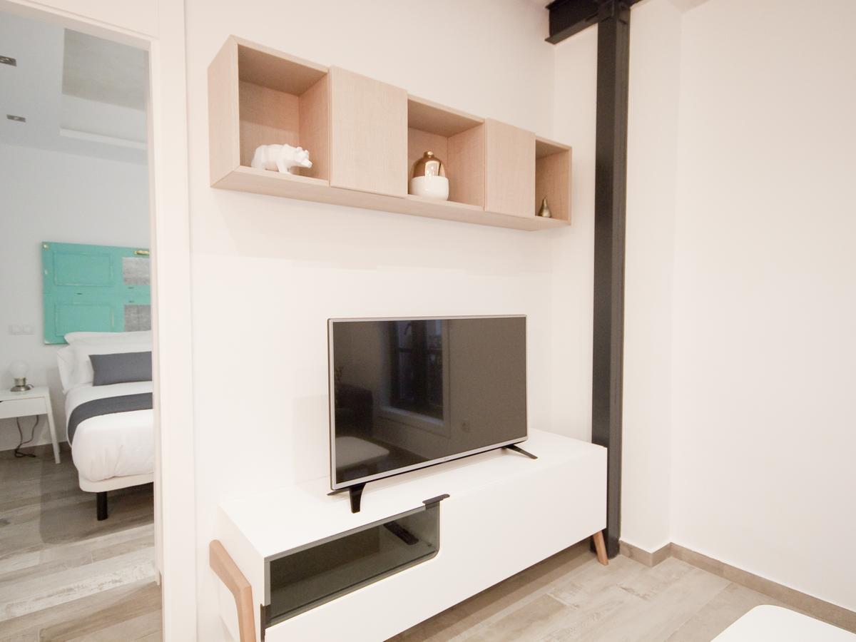 Apartamento Nuevo Y De Lujo En Puerta Del Sol Madrid Buitenkant foto